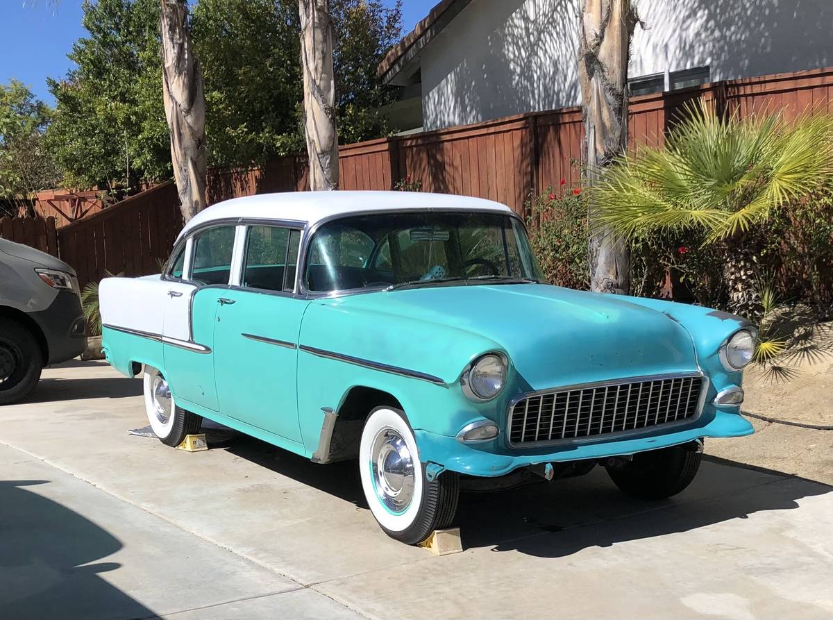 Chevy-bel-air-1955-white
