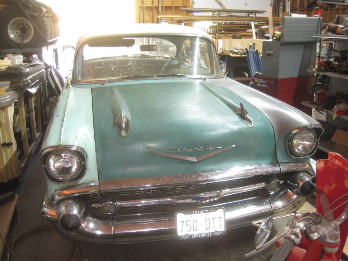 Chevy-belair-1957-blue