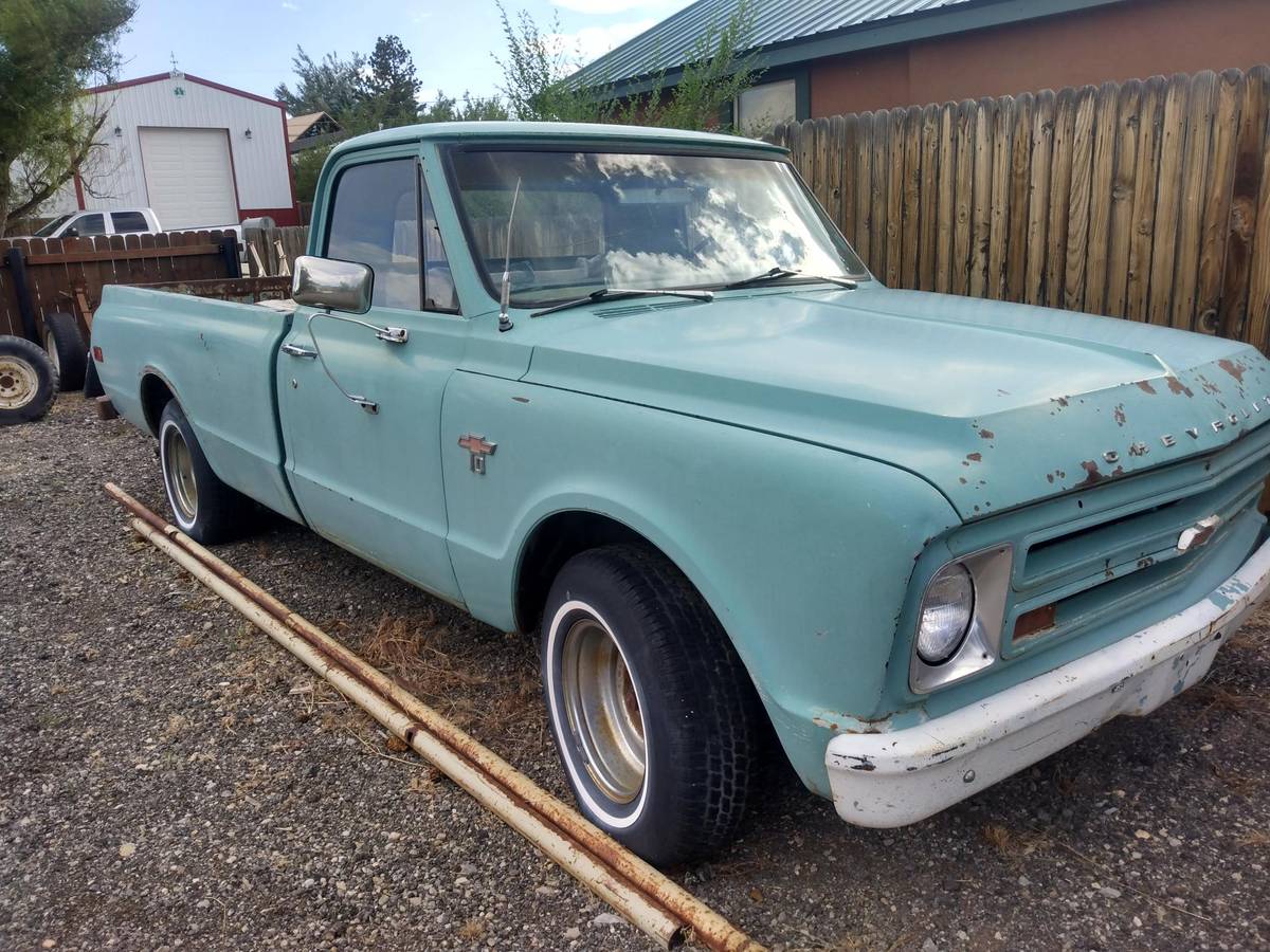 Chevy-c-10-1968-green