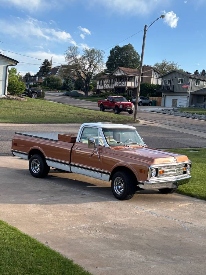 Chevy-c10-1970-brown