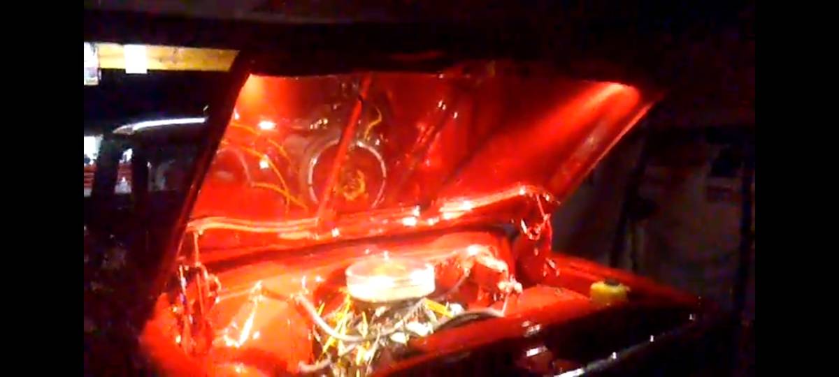 Chevy-c10-1972-red