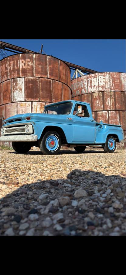 Chevy-c10-truck-1965-blue
