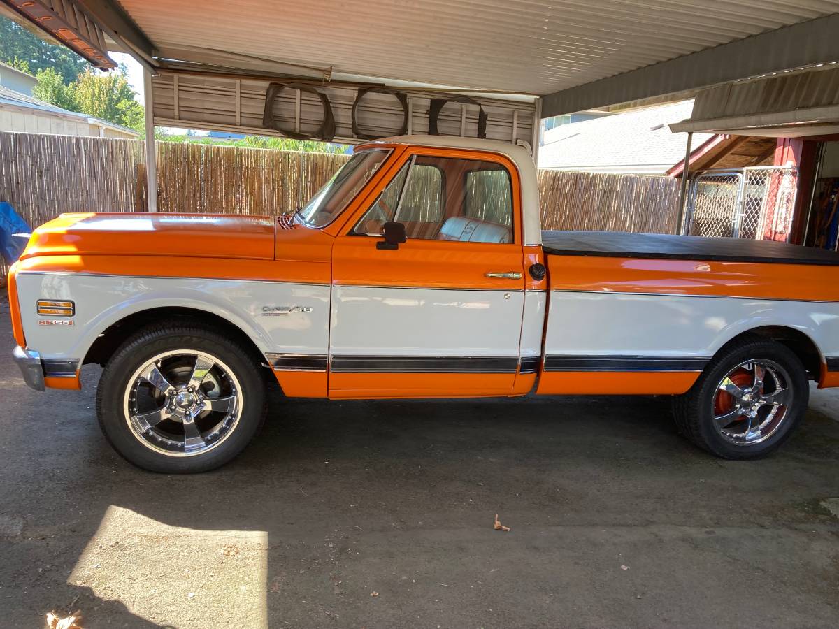 Chevy-c10-truck-1971-custom