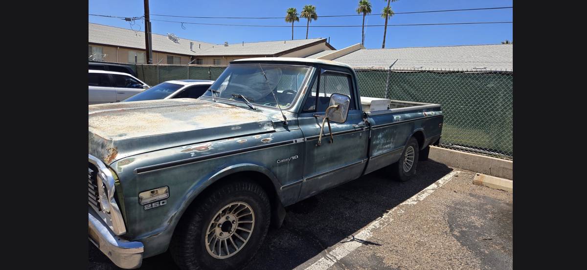 Chevy-c10-truck-1972-green