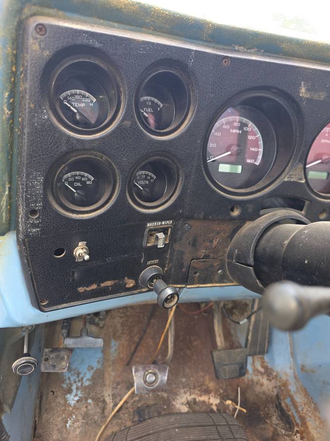 Chevy-c10-truck-1974-blue
