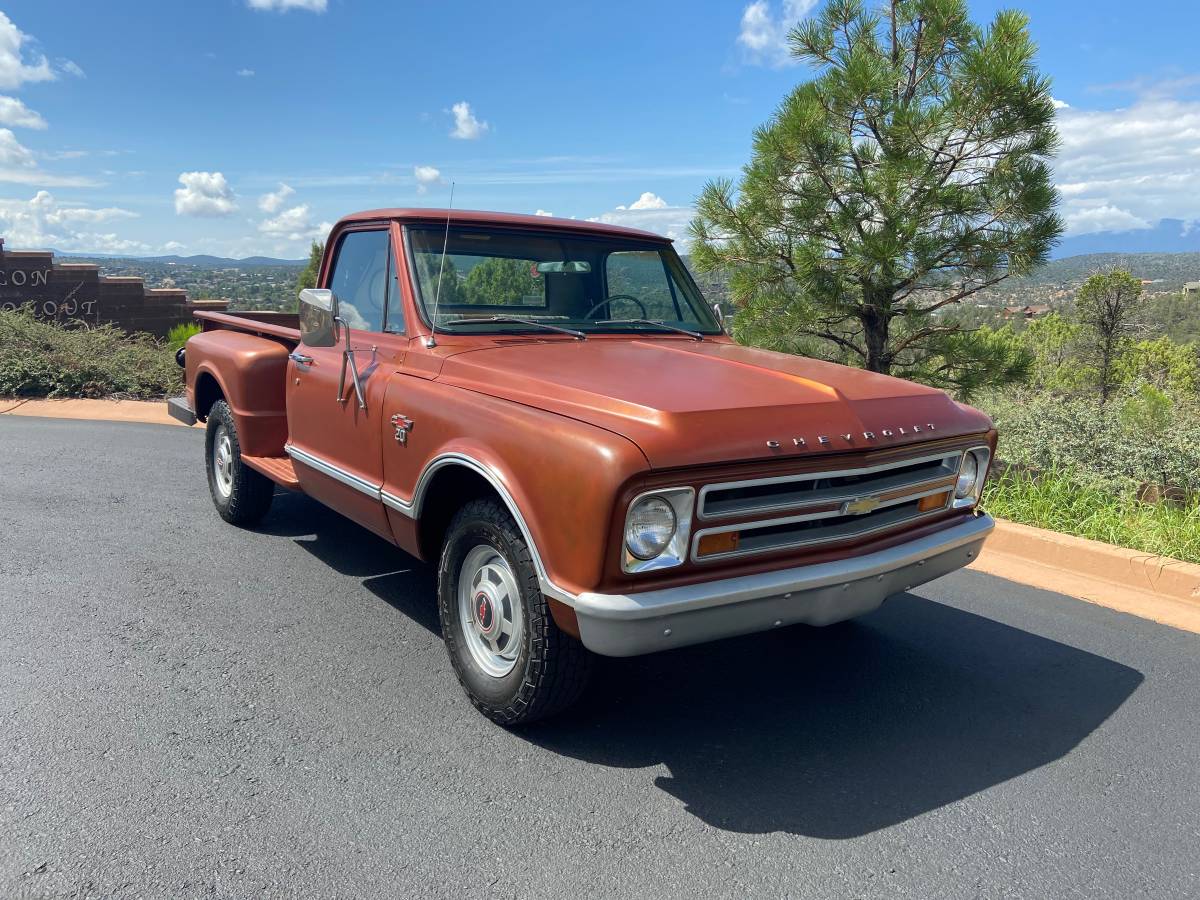 Chevy-c20-1967-custom