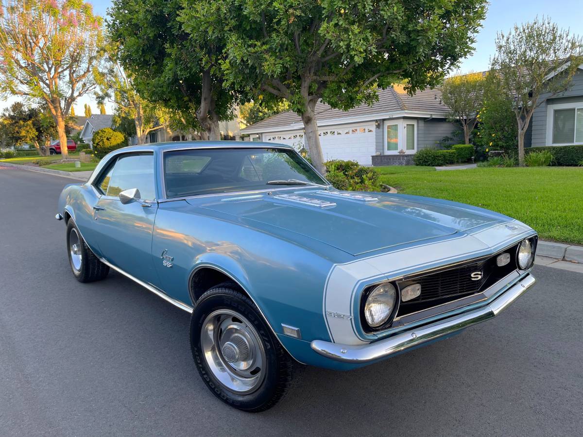 Chevy-camaro-1968-blue