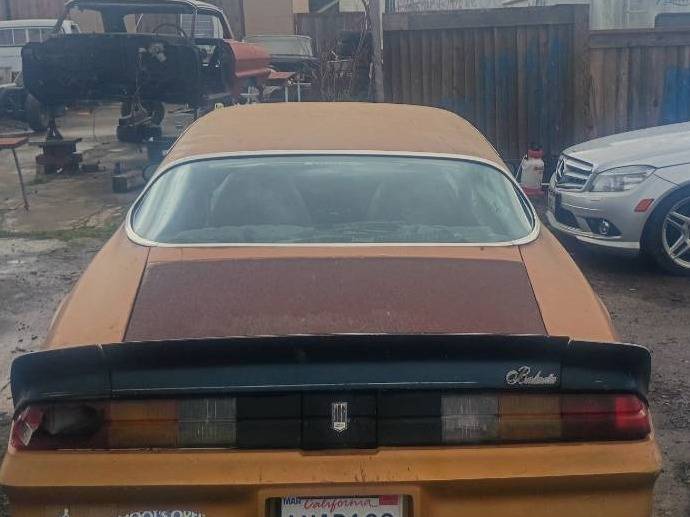 Chevy-camaro-1978-brown