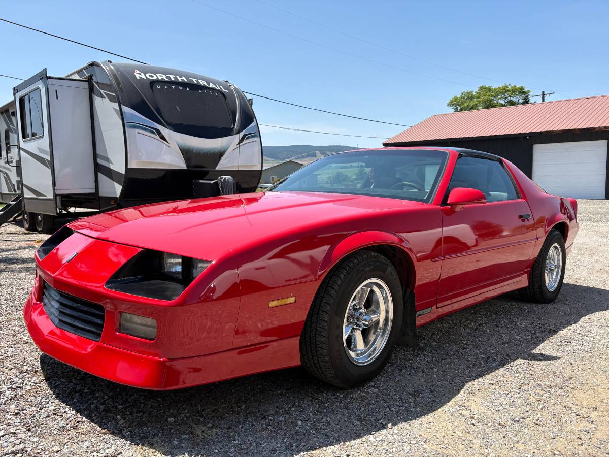 Chevy-camaro-1990-red