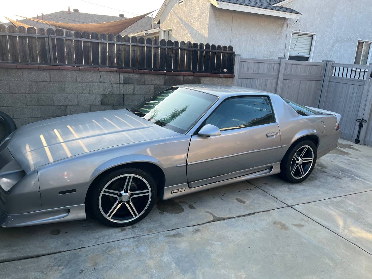 Chevy-camaro-rs-1991