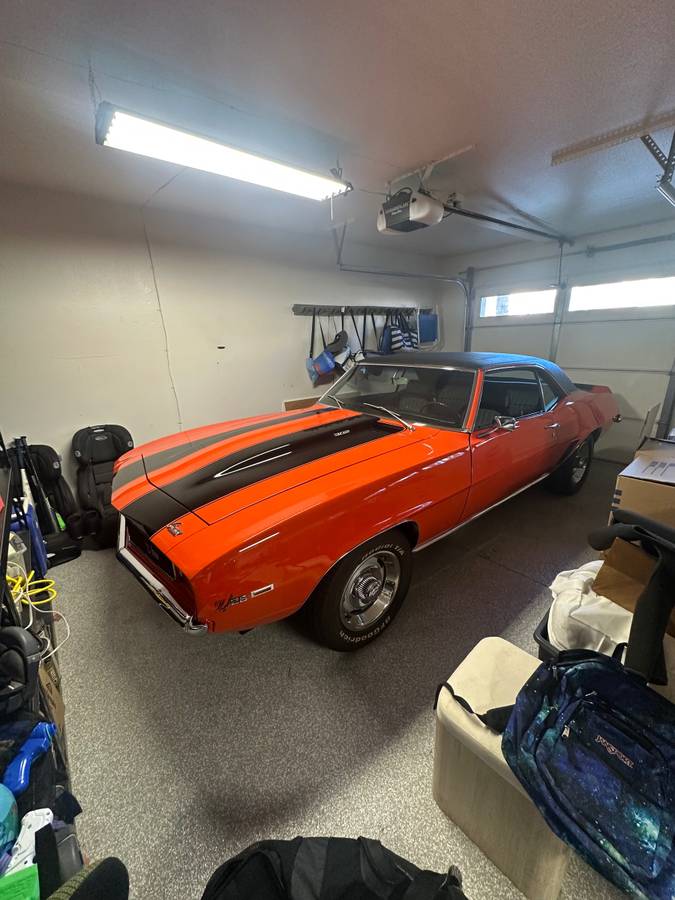 Chevy-camaro-z28-1969-orange