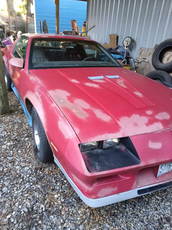Chevy-camaro-z28-1983-red