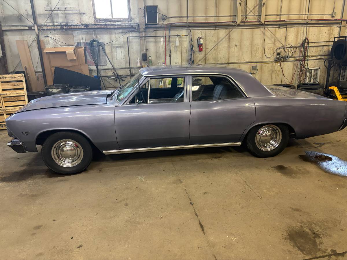 Chevy-chevelle-1966-purple