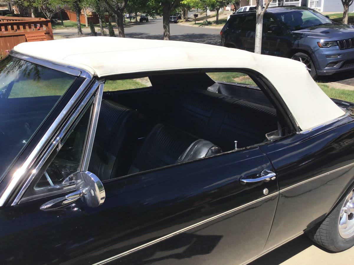 Chevy-corvair-1965-black