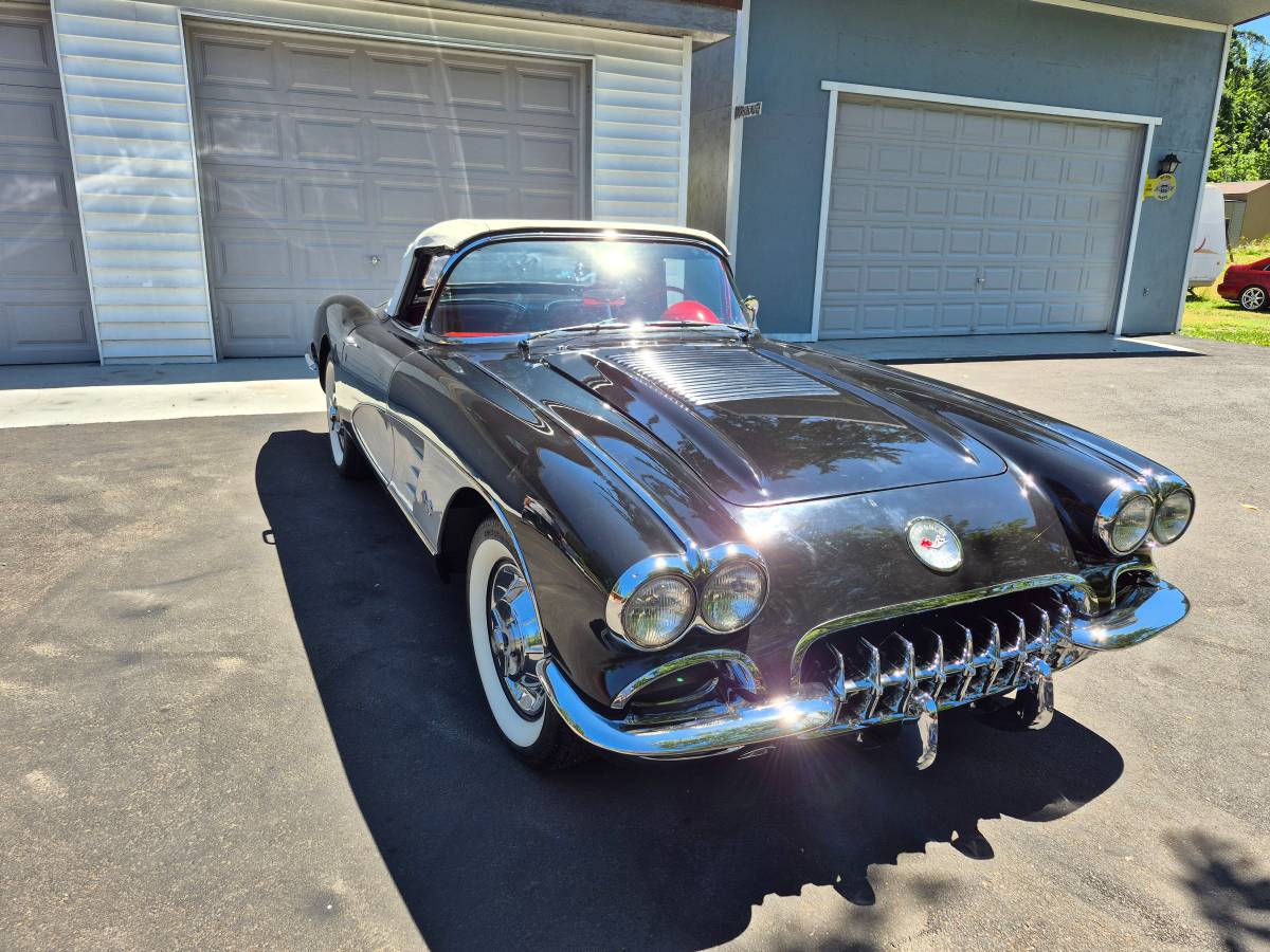 Chevy-corvette-1958-black