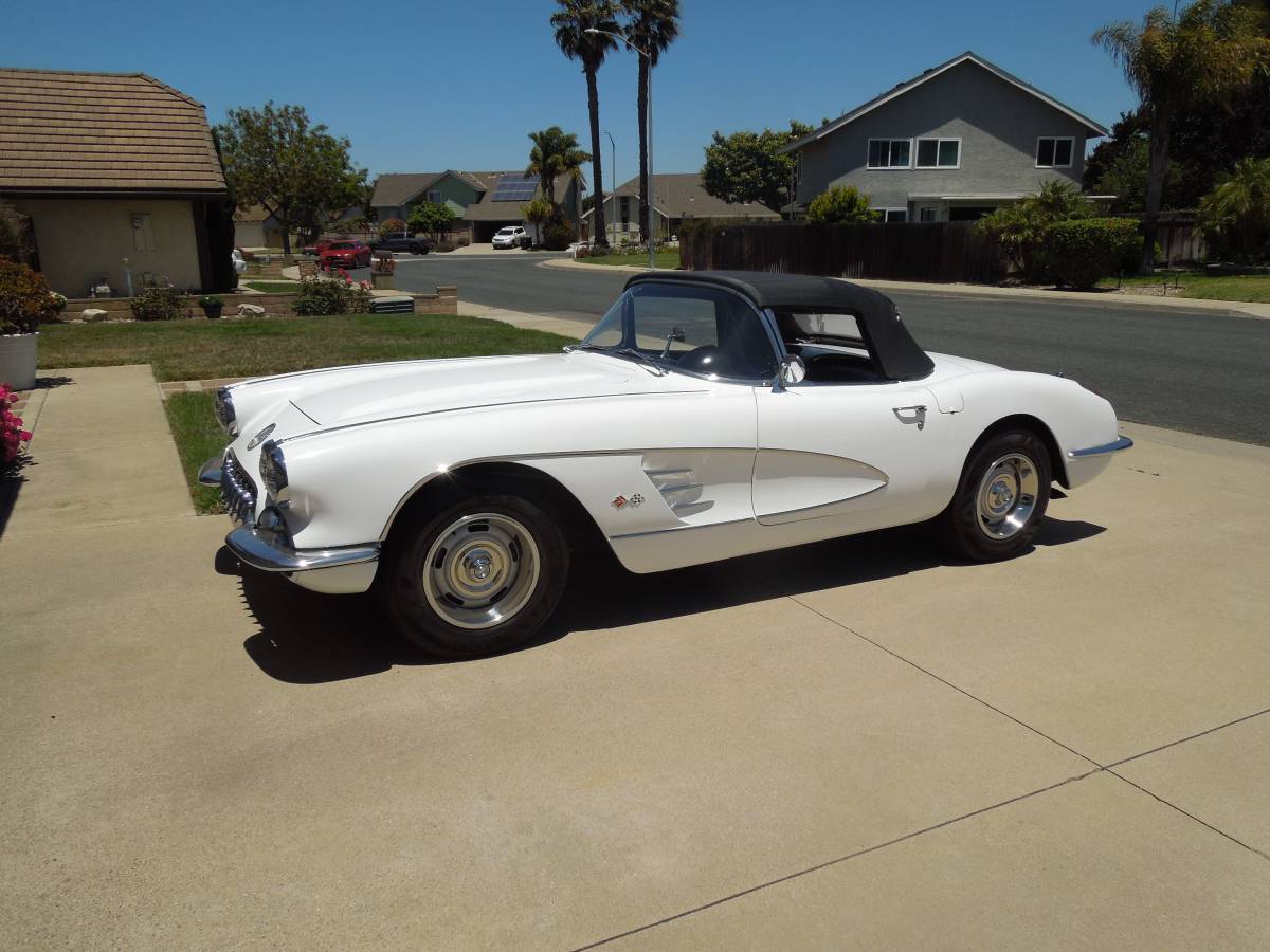 Chevy-corvette-1960