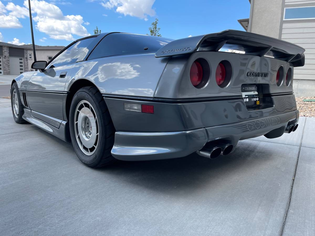 Chevy-corvette-c4-1984-grey