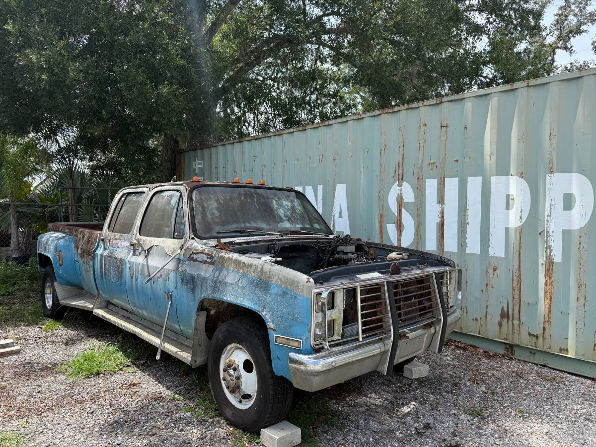 Chevy-crew-cab-33-1988