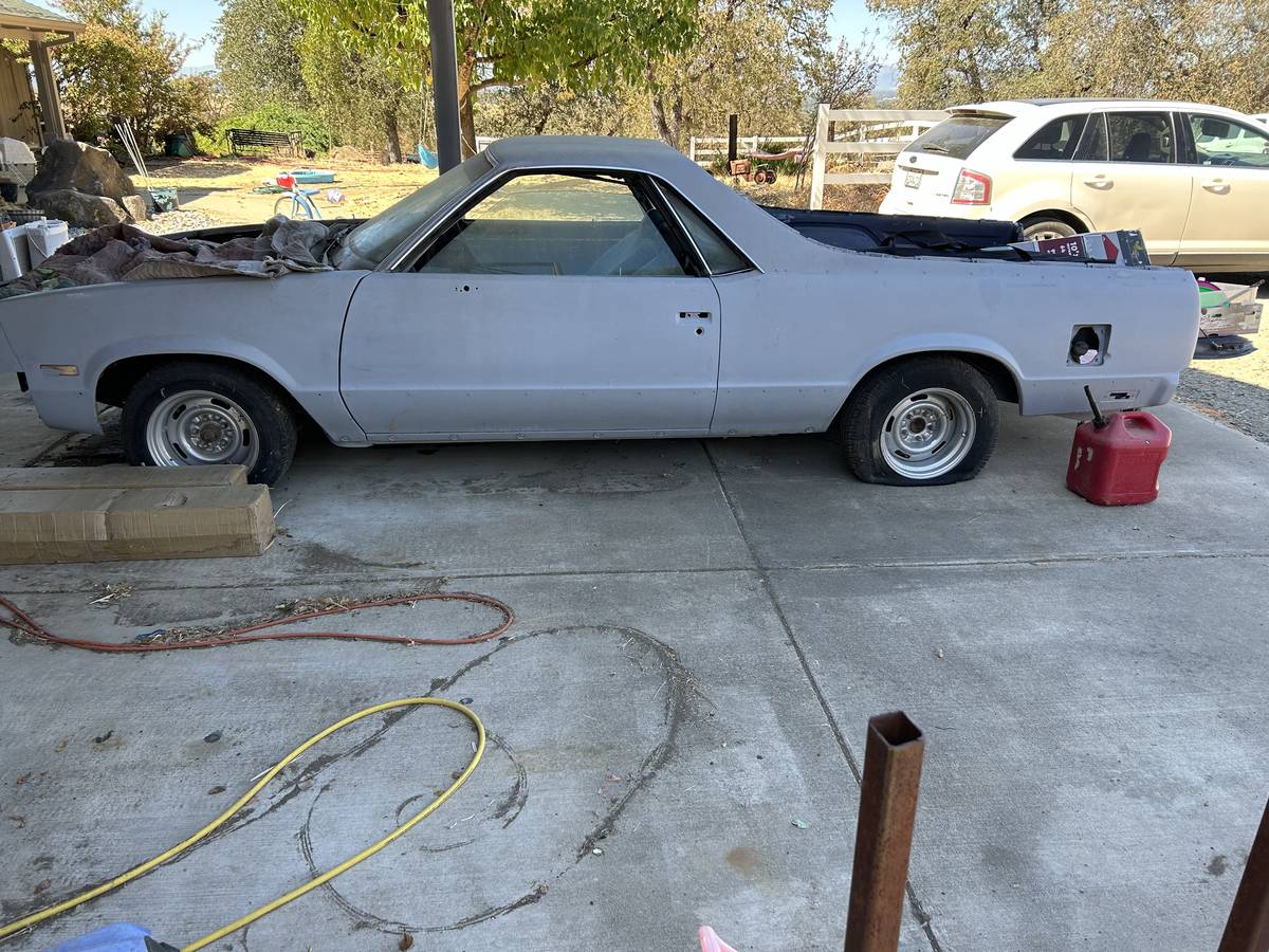 Chevy-elcamino-1984-grey