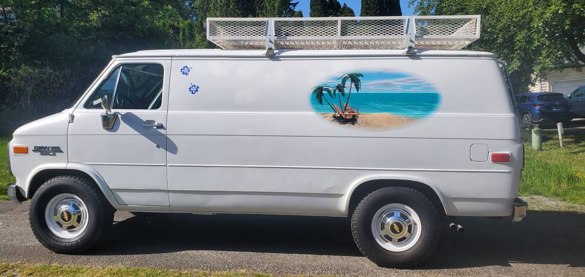 Chevy-g-30-1990-white