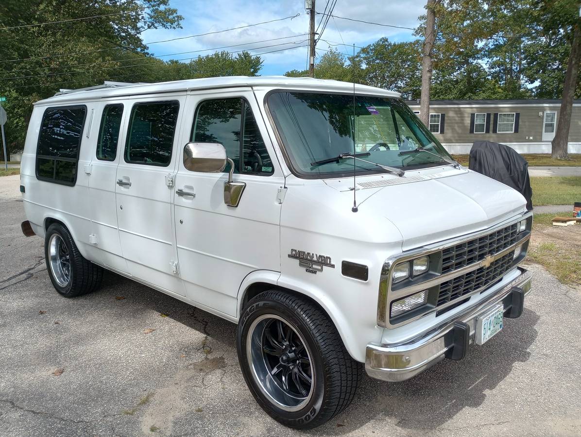 Chevy-g20-van-1993