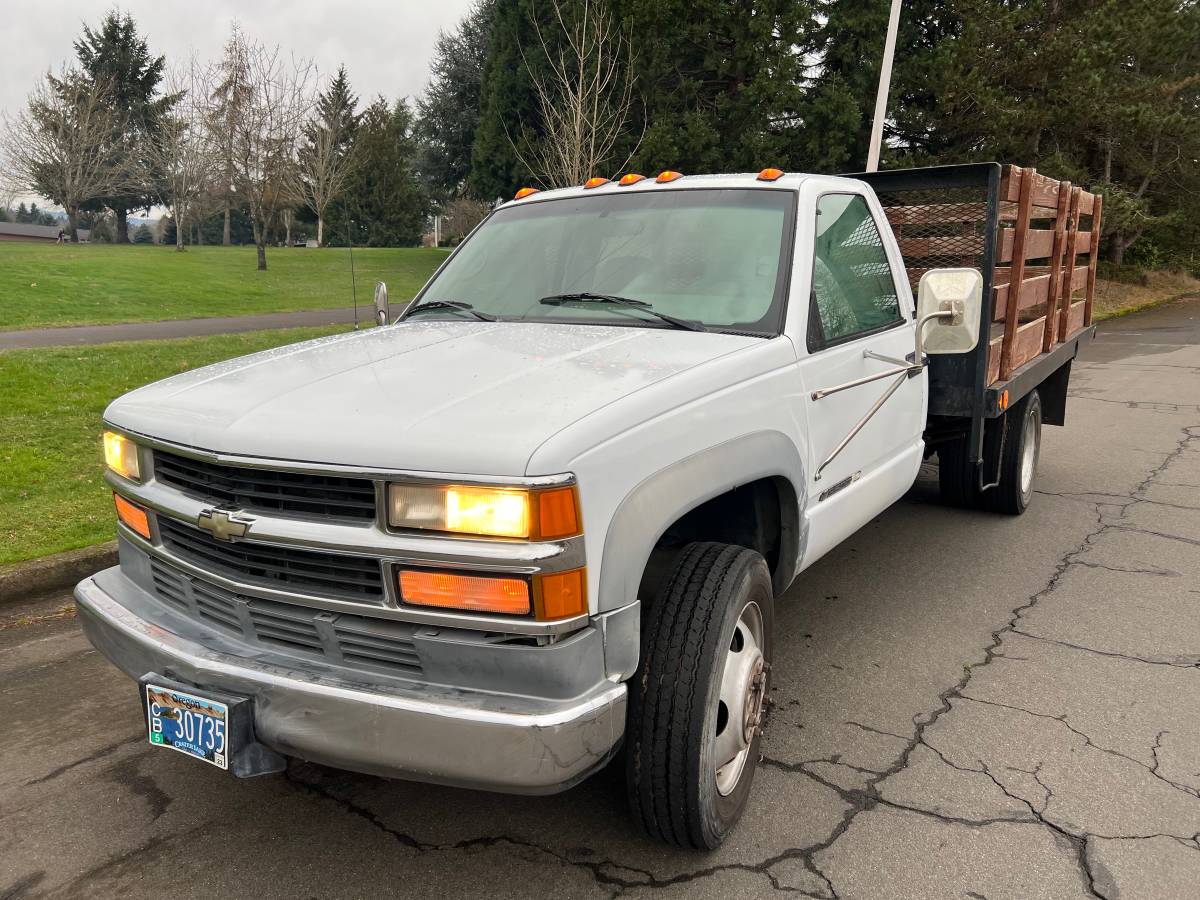 Chevy-hd-1995-white