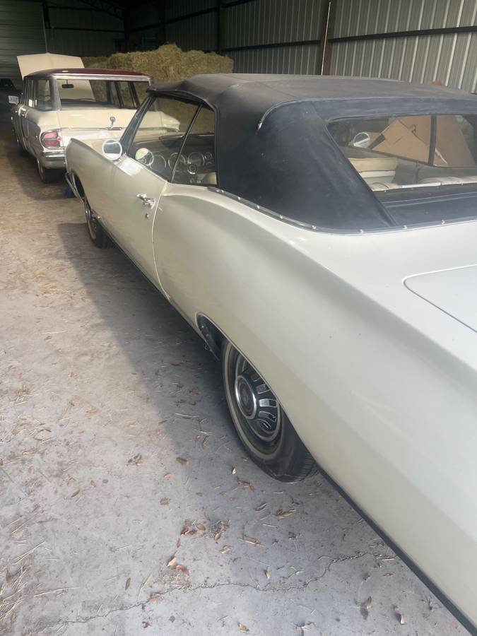 Chevy-impala-1967-white