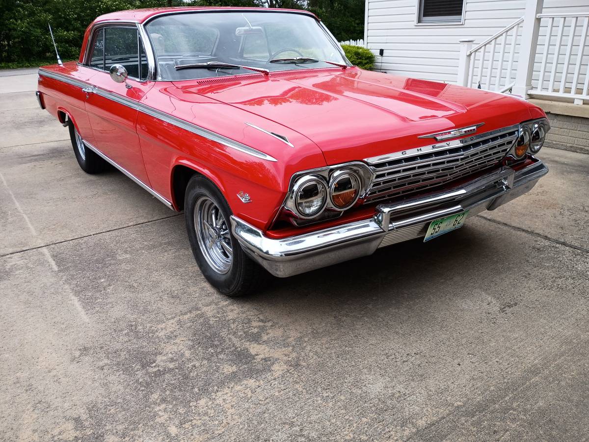 Chevy-impala-ss-1962-red