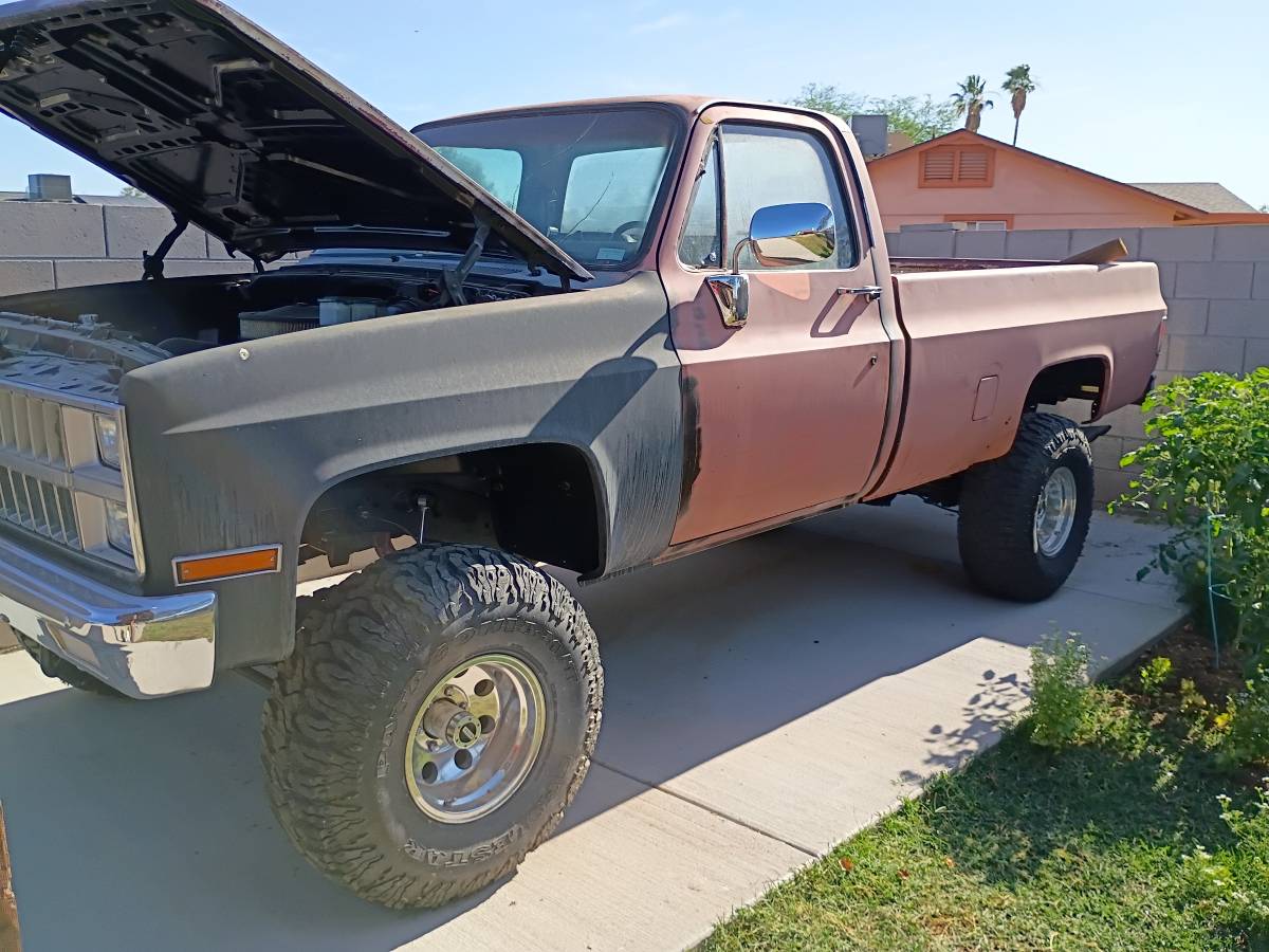 Chevy-k10-4x4-1982-brown
