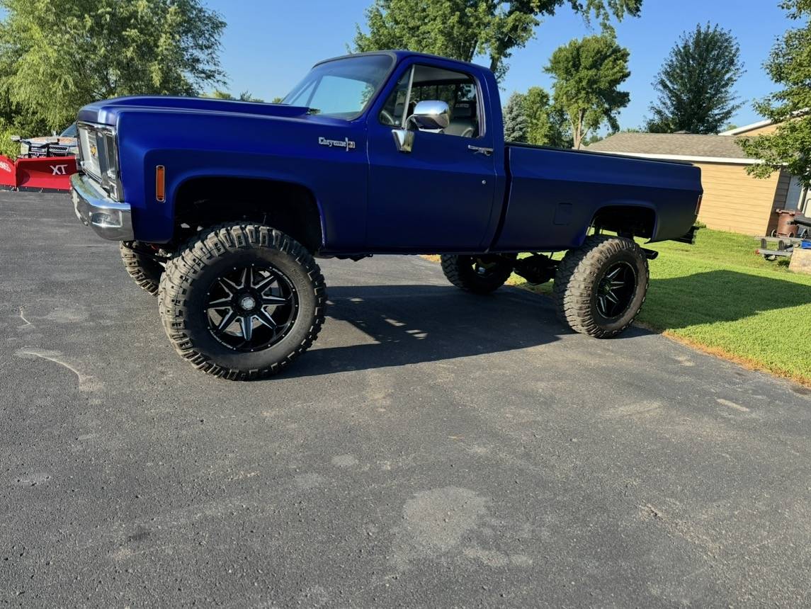 Chevy-k20-1974-blue