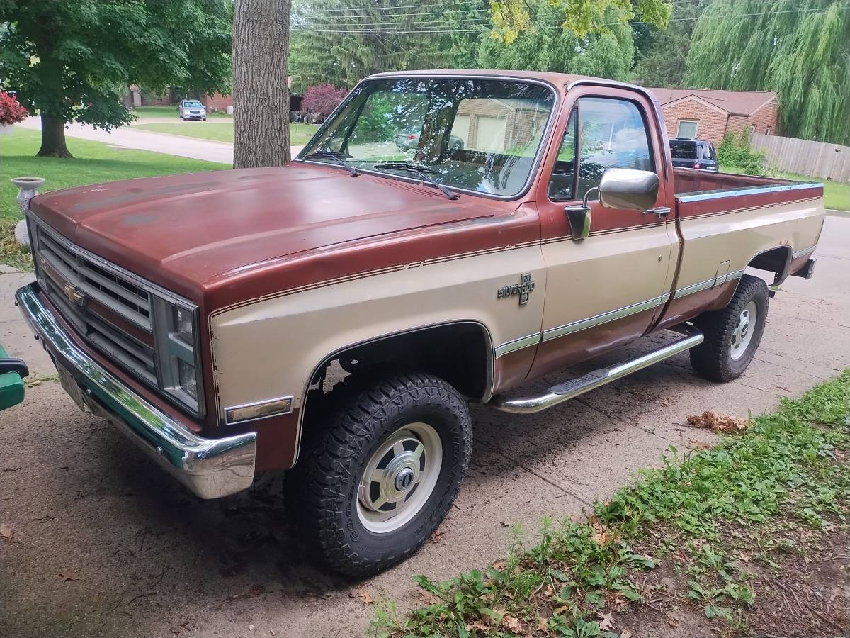 Chevy-k20-1986-brown