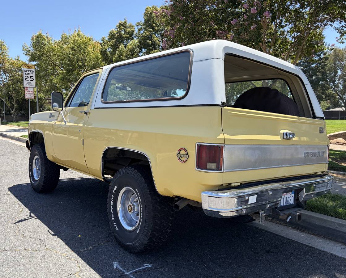 Chevy-k5-blazer-1977