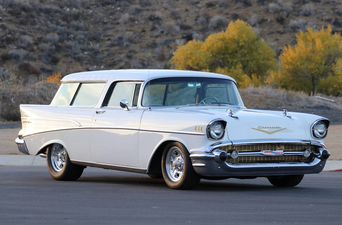 Chevy-nomad-1957-white