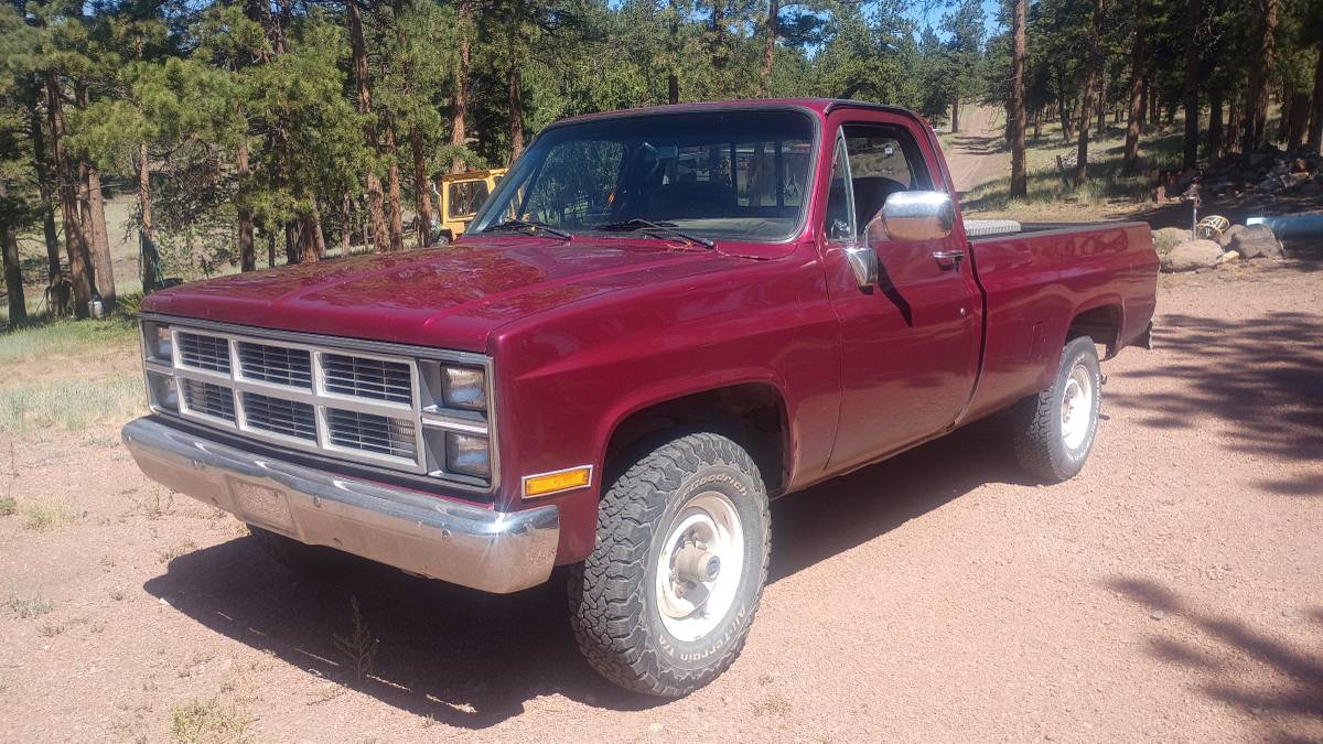 Chevy-pickup-1984