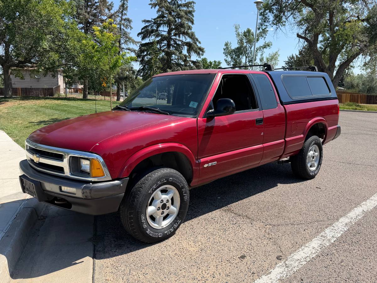 Chevy-s10-ls-1994-red
