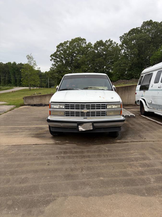 Chevy-silverado-2500-1992-white