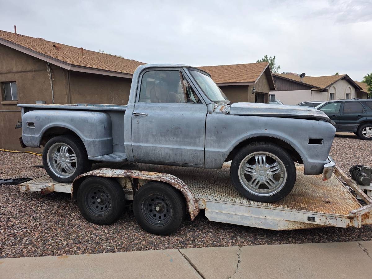 Chevy-stepside-1968-custom