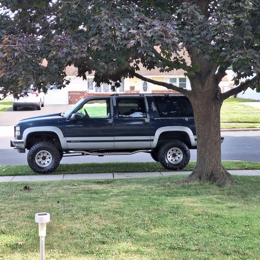 Chevy-suburban-lt-4x4-1995-blue