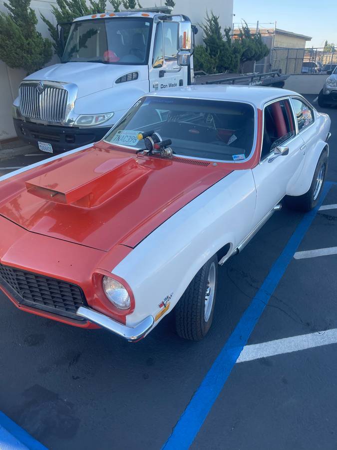 Chevy-vega-1972-white