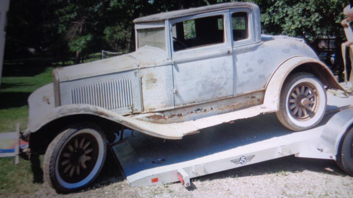 Chrysler-5-window-rumble-seat-coupe-1929