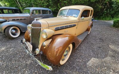 Chrysler Airstream 2 door 1936