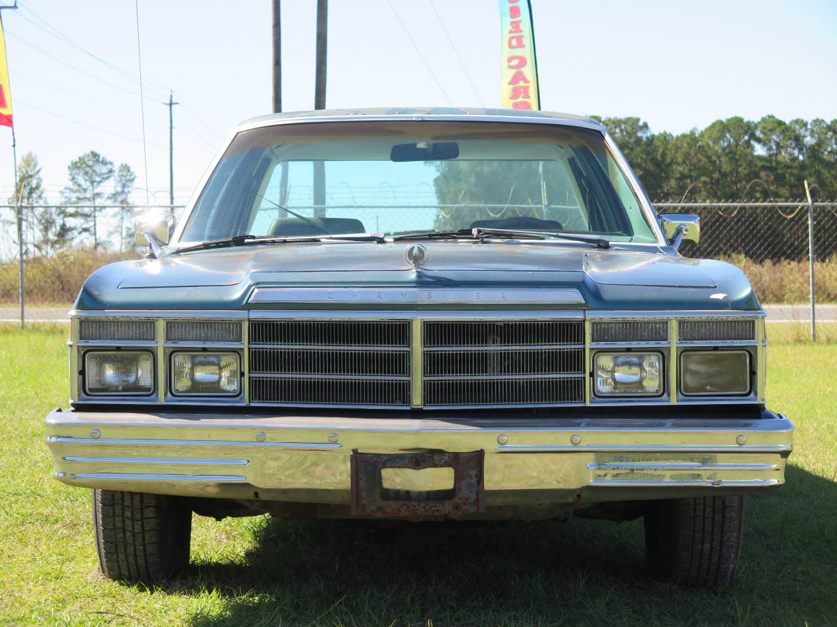 Chrysler-Lebaron-1979-green