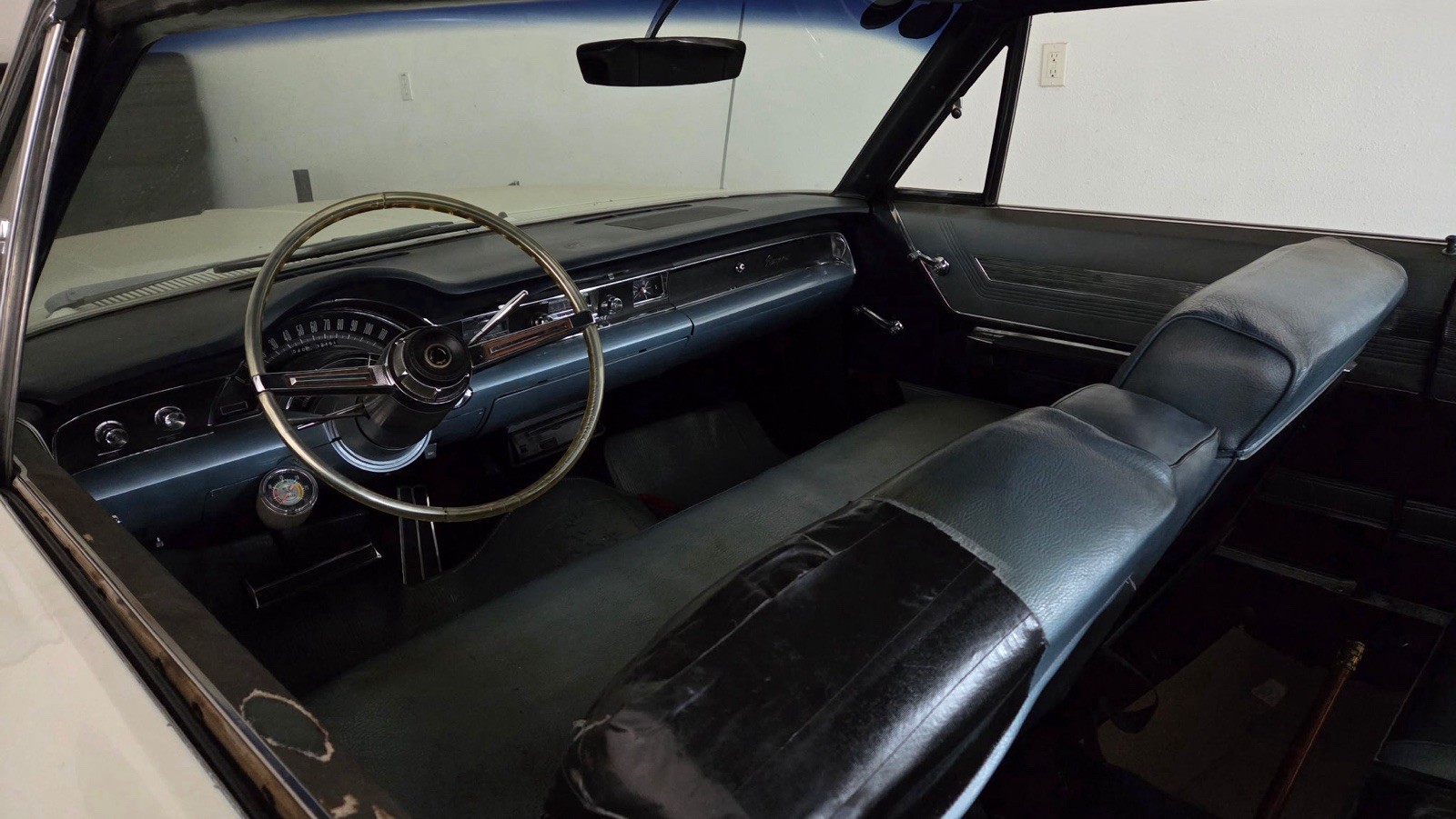 Chrysler-Newport-1966-Coupe-Blue