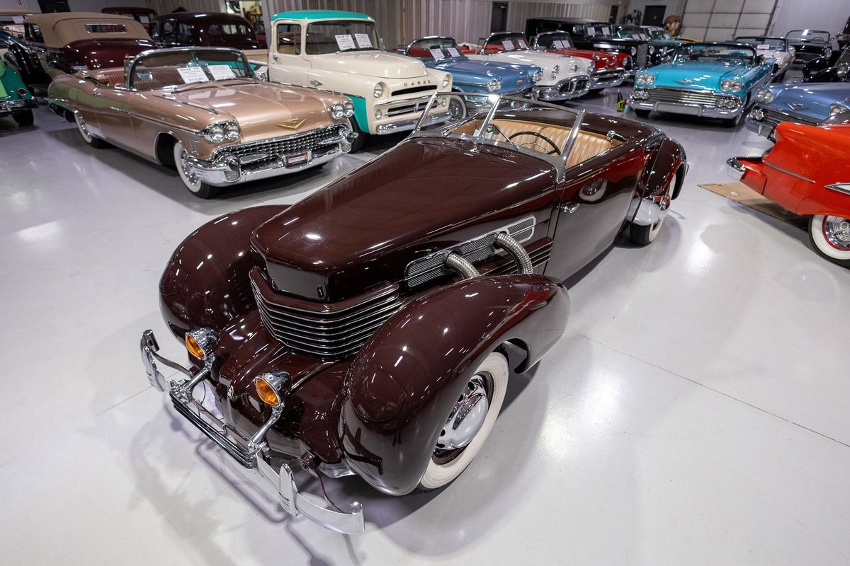 Cord  1937