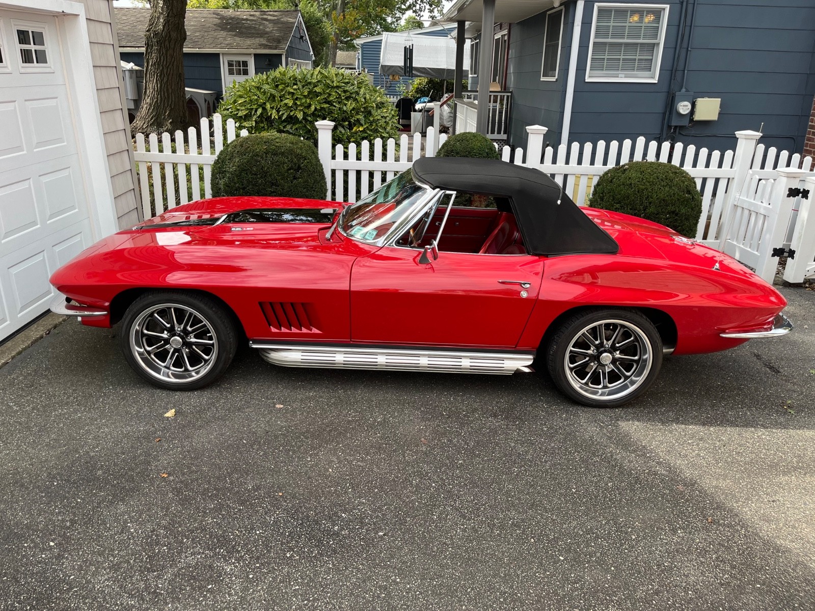 Corvette-1967-Convertible-Red