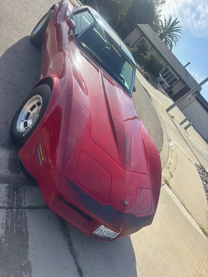 Corvette-1982
