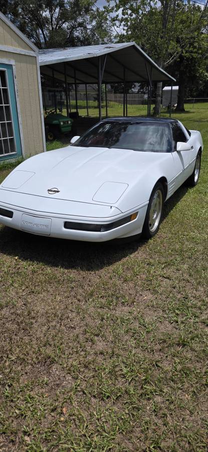 Corvette-1994-white