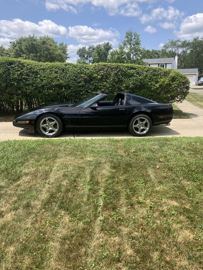 Corvette-1996-black