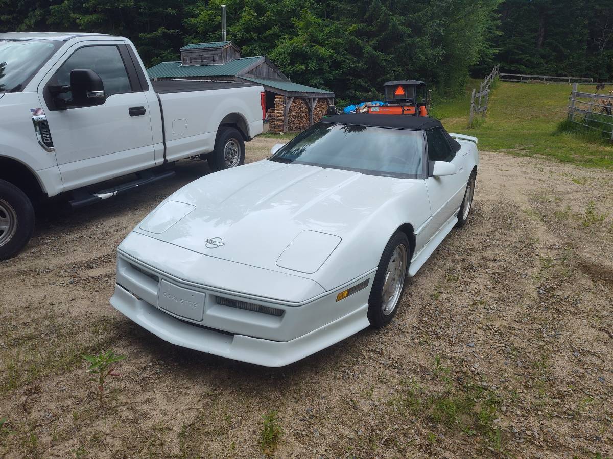 Corvette-convertable-1989-white