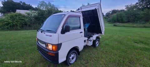 Daihatsu-hijet-1996-white